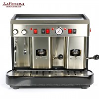Espressomaschine für ESE-Pads (44 mm Standardpads) mit zwei Brühgruppen (7g/7g), manuelle Dosierung, Edelstahl mit Seitenteilen ebenfalls in Edelstahl,... Espressomaschine für ESE-Pads (44 mm Standardpads) mit zwei Brühgruppen (7g/7g), manuelle Dosierung, Edelstahl mit Seitenteilen ebenfalls in Edelstahl, Milchaufschäumer und Wassertank Diese Maschine ist in weiteren Ausführungen erhältlich: zum Beispiel