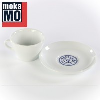 Farbe weiß mit Brao Caffe-Logo auf der Untertasse, 6 Tassen inkl. Untertasse pro VPE, EAN-Code: 0000000001793 Farbe weiß mit Brao Caffe-Logo auf der Untertasse, 6 Tassen inkl. Untertasse pro VPE, EAN-Code: 0000000001793