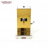 Espressomaschine für ESE-Pads (44 mm Standardpads), Edelstahlgehäuse in Gold-Optik, EAN-Code: 8021103700354 Espressomaschine für ESE-Pads (44 mm Standardpads), Edelstahlgehäuse in Gold-Optik, EAN-Code: 8021103700354