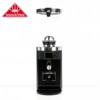 Kaffeemühle, Farbe schwarz, EAN-Code: 0000000002072 ## Weitergehende Informationen und technische Details finden Sie auch auf der Webseite des Herstellers... Kaffeemühle, Farbe schwarz, EAN-Code: 0000000002072 ## Weitergehende Informationen und technische Details finden Sie auch auf der Webseite des Herstellers bzw. Rösters: <a href="https://www.mahlkoenig.de/de/products/e65s" titel="Mahlkönig E65S Kaffeemühle